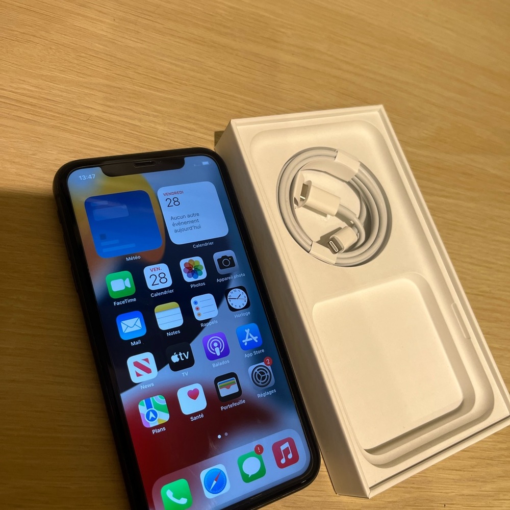 IPHONE 11_64 GO ❌❌❌VENDU
